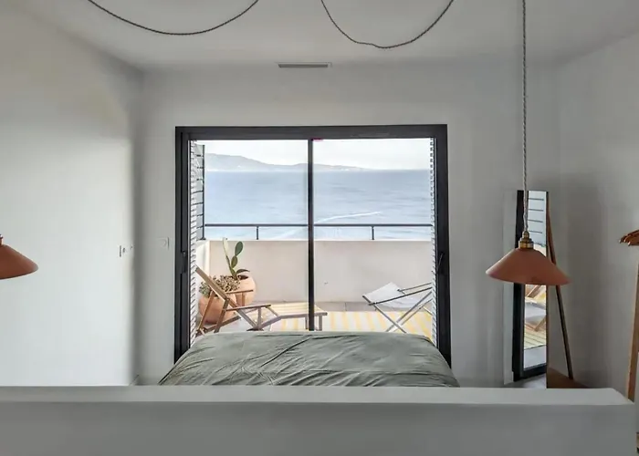 Spacieux A Avec Terrasse Vue Апартаменты Каржез